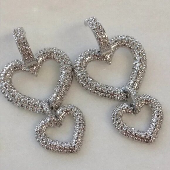 Dangling Heart Earrings - Picture 5 of 5